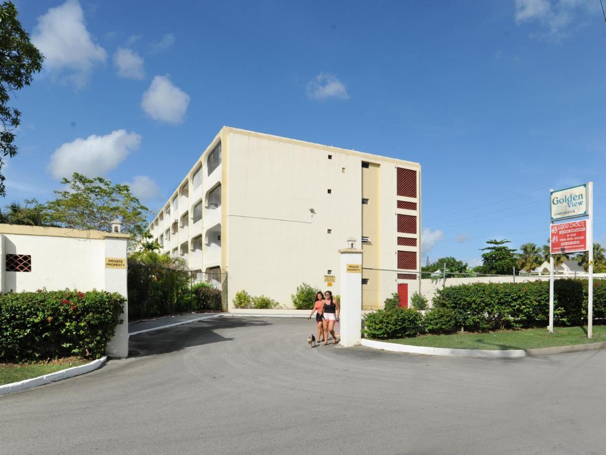 Ground Floor Apartment Located In Hometown, 5 Min Walk To The Beach セントジェームス エクステリア 写真
